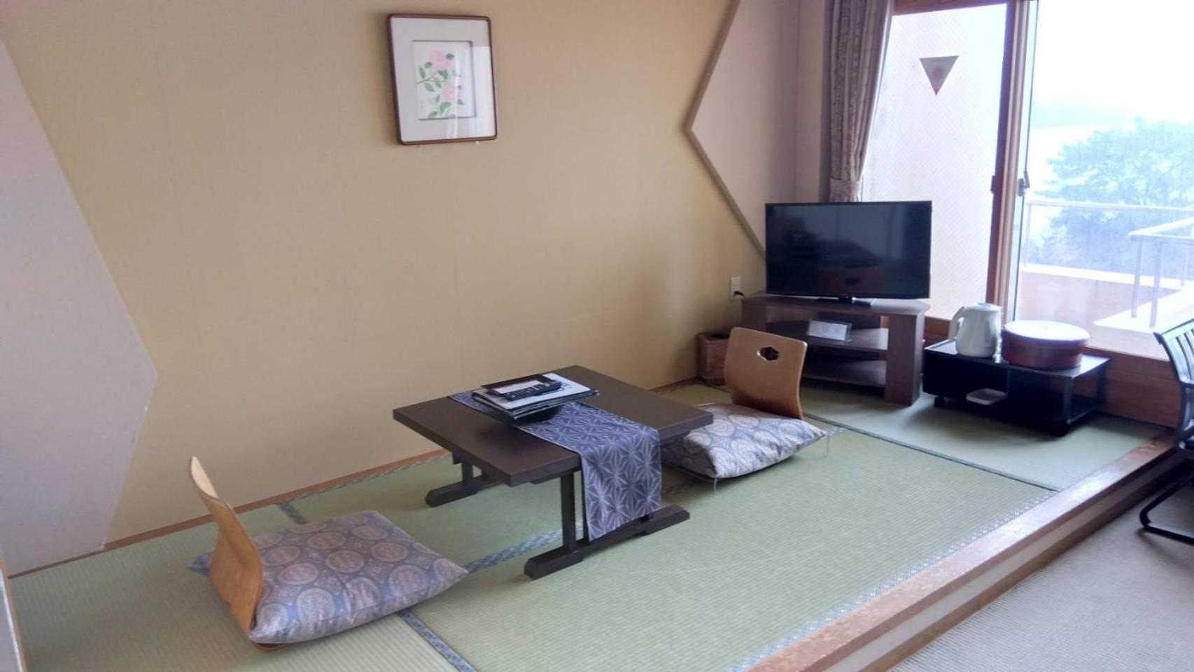 Hotel Yura Onsen Yaotome Tsuruoka Exterior foto